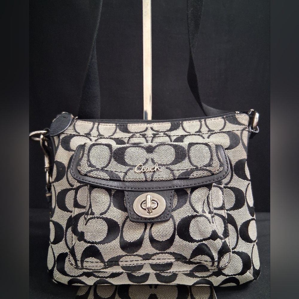 Vintage Y2k Coach Signature  Canvas Black and Olive Gray Swing Pack Cross Body